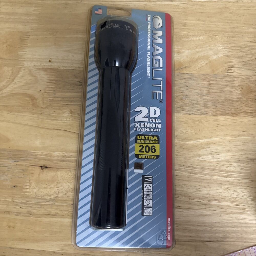 New Sealed Maglite S2D016 Black 2-Cell D Flashlight 10”